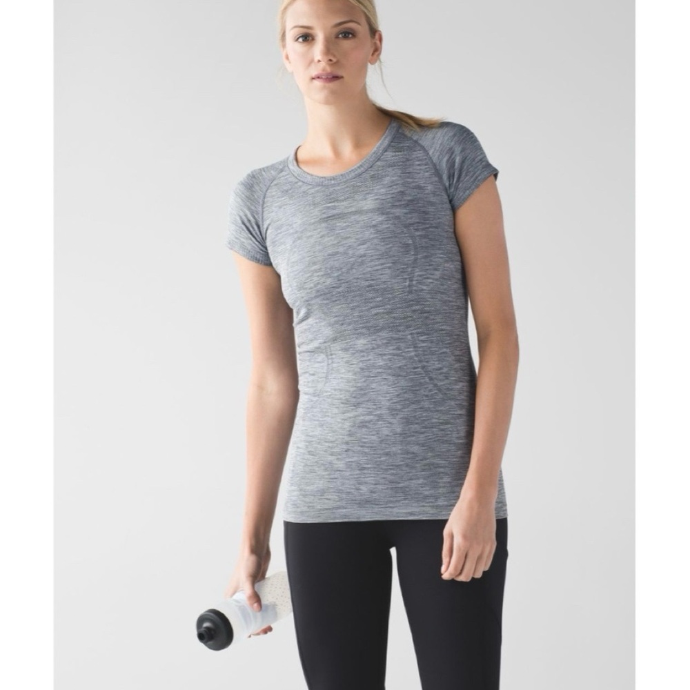 Lululemon Swiftly Tech Short Sleeve Crew Top Heathered Grey Size 6